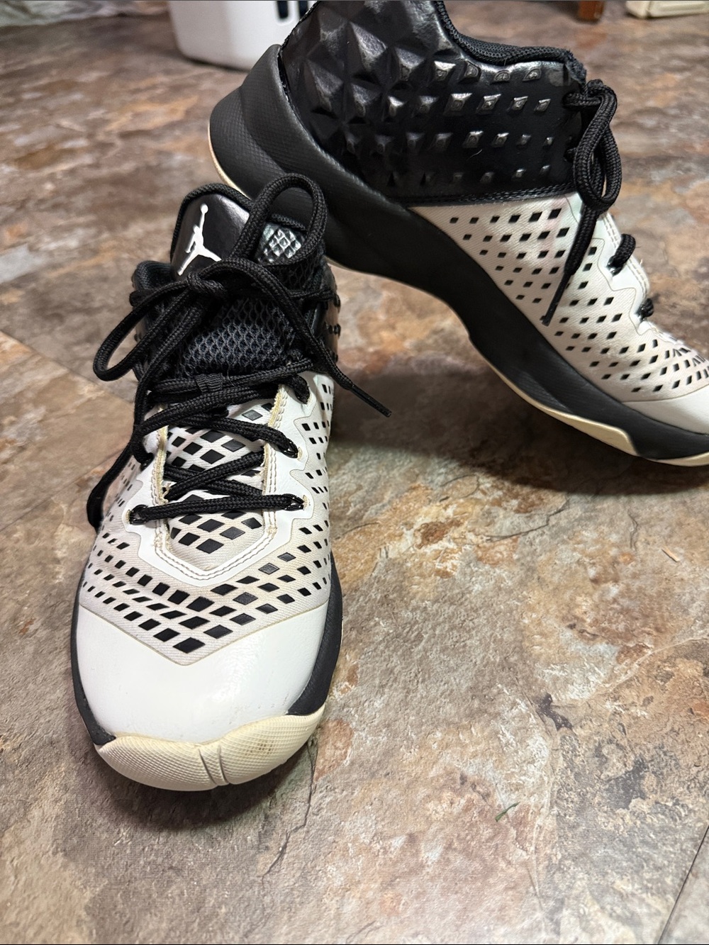 Jordan Kids extra fly Basketball Sneakers size 6.5Y
